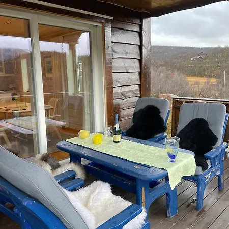 In Scenic Surroundings 別荘